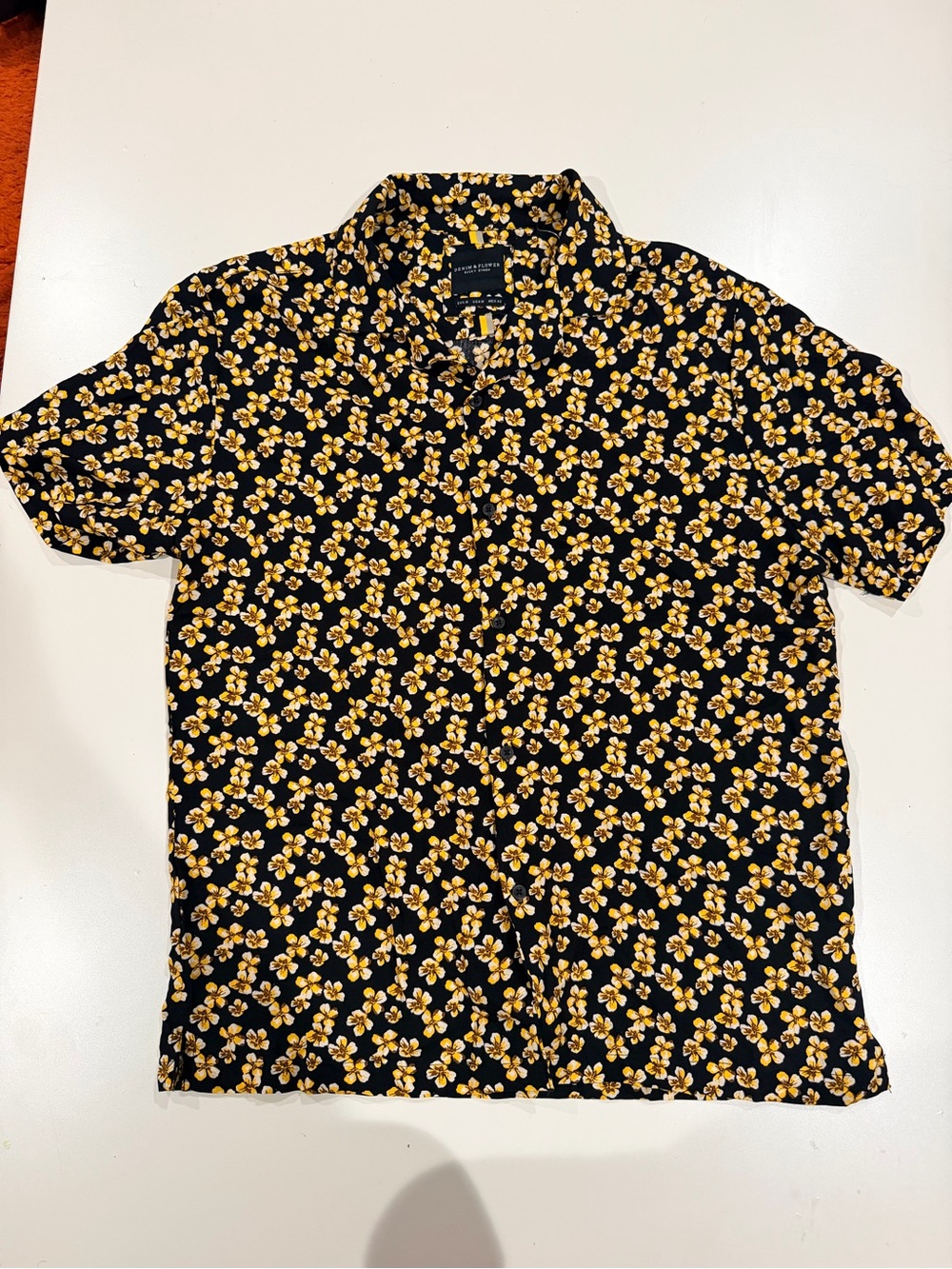 Denim & Flower Black Short-Sleeve Button-Down with Yellow Floral Print